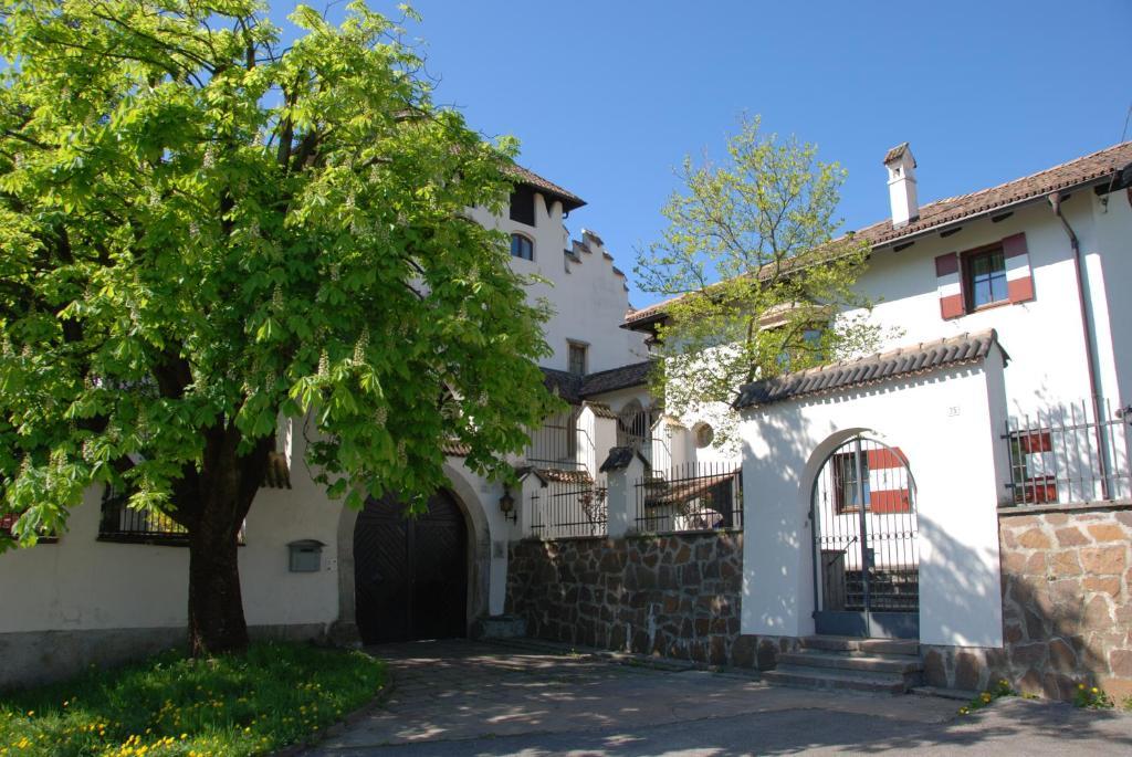 Apartments Schloss Paschbach Appiano Sulla Strada Del Vino Exterior photo